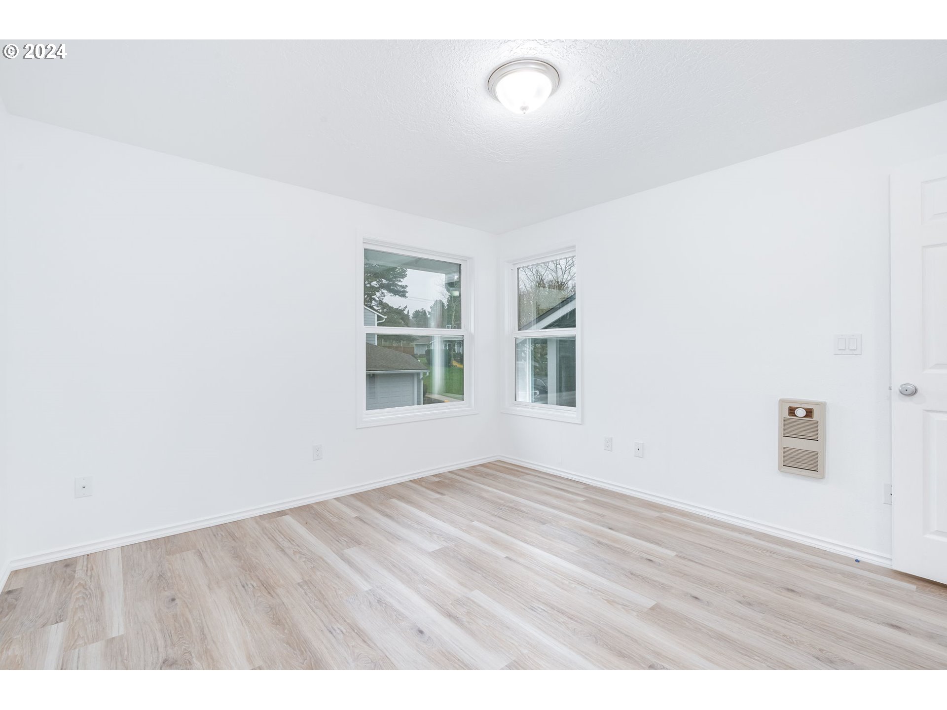 8296 Southwest Mohawk Street Tualatin, OR 97062 - Photo 34 of 39 Gallery Image 34
