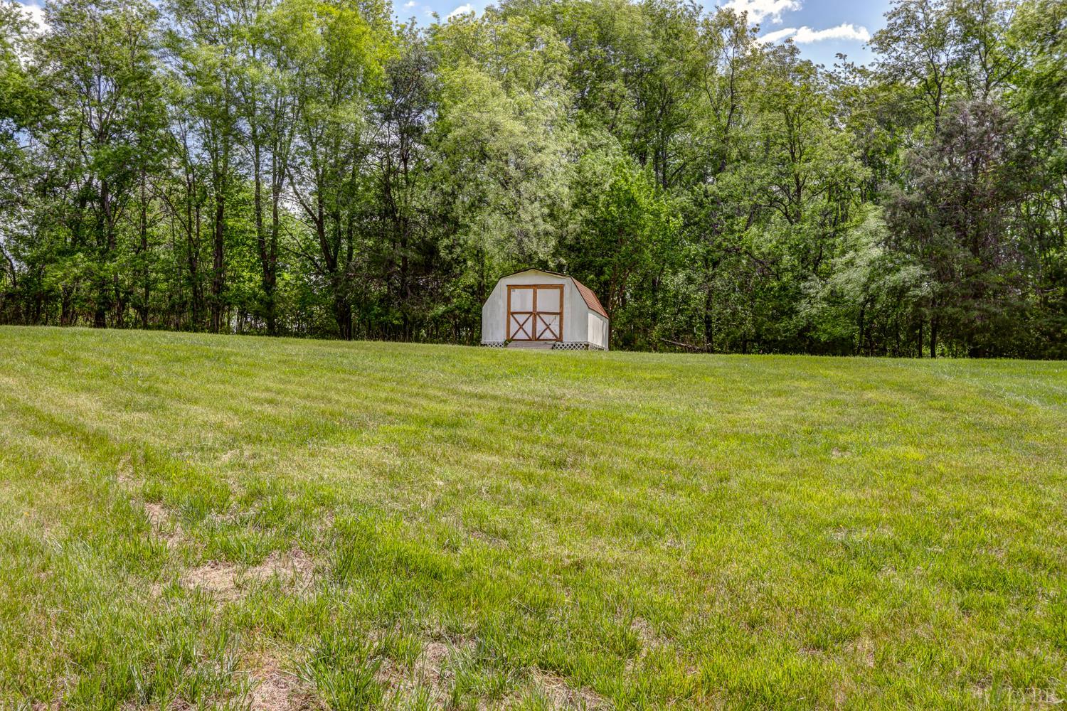 1266 Bethel Church Road Forest, VA 24551 - Photo 15 of 36