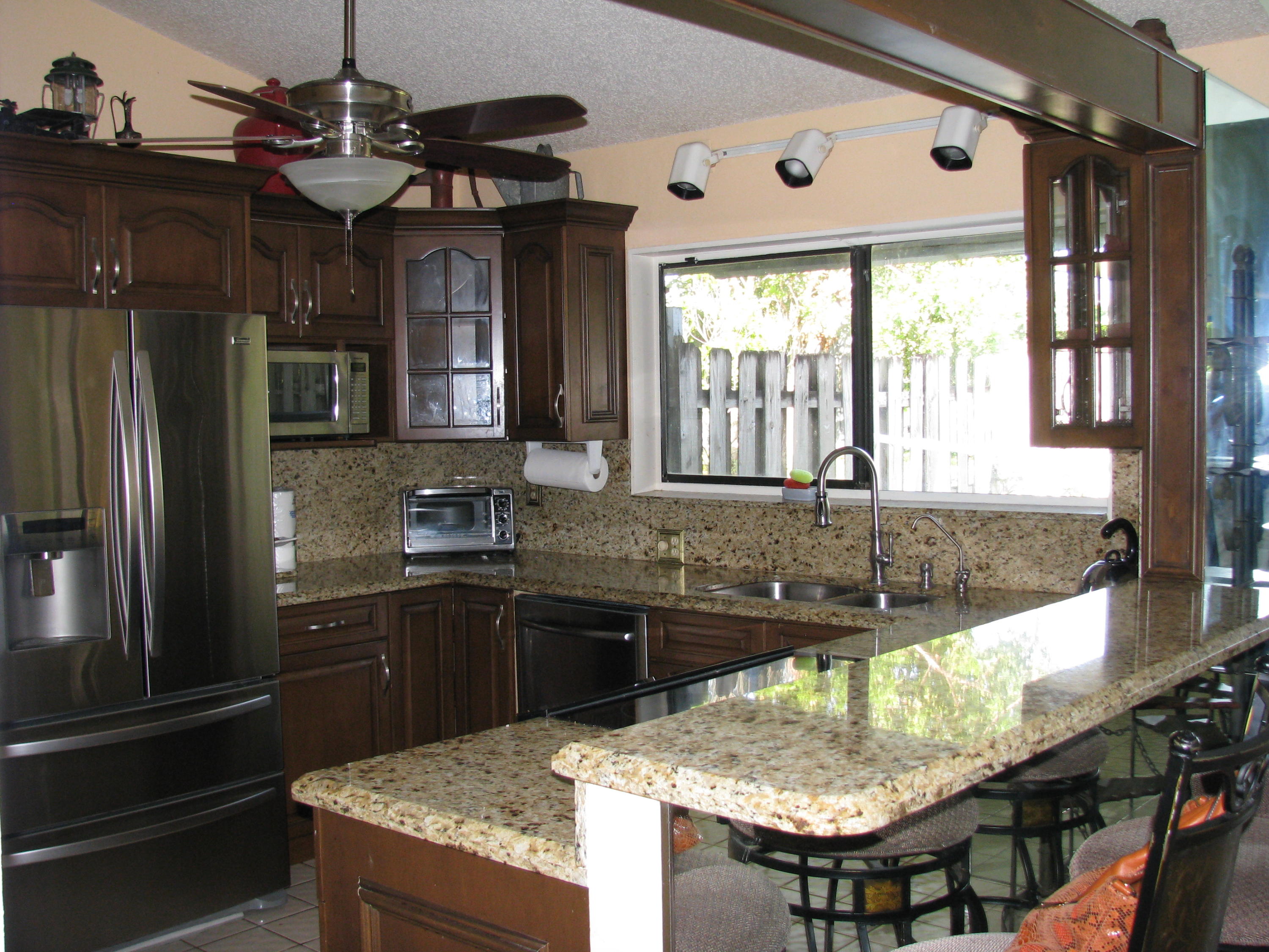 2775 Southwest 2nd Street Delray Beach, FL 33445 - Photo 5 of 17 kitchen