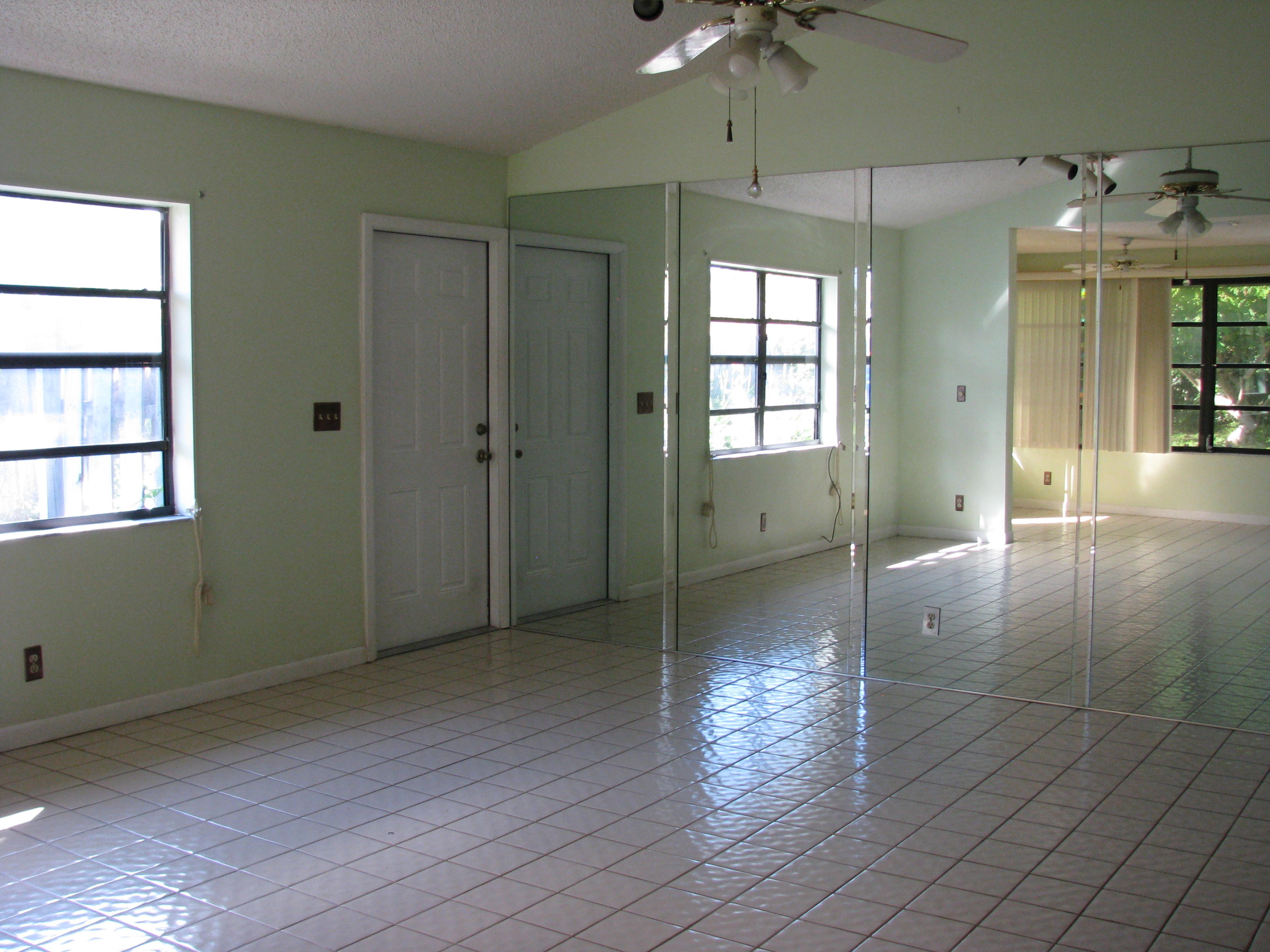 2775 Southwest 2nd Street Delray Beach, FL 33445 - Photo 6 of 17 living rm