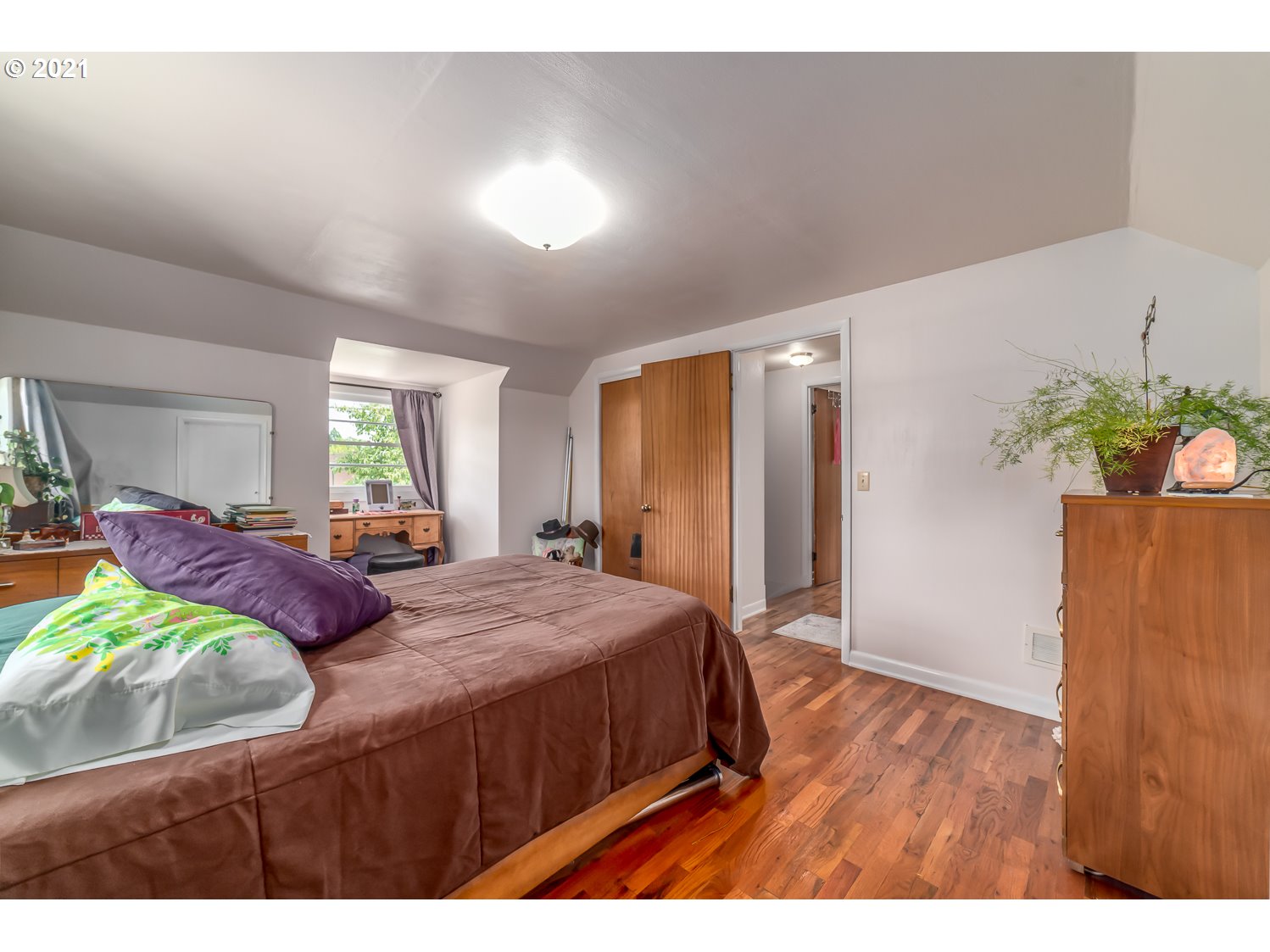 90 Irving Road Eugene, OR 97404 - Photo 13 of 32 Gallery Image 13