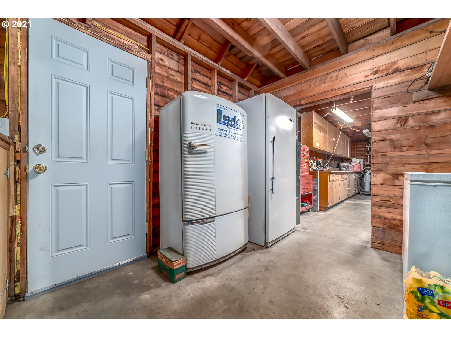 90 Irving Road Eugene, OR 97404 - Photo 24 of 32 Gallery Image 24