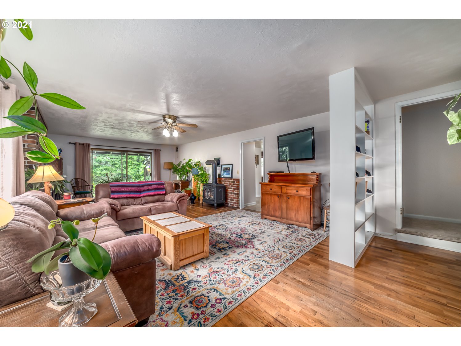 Gallery Image 6