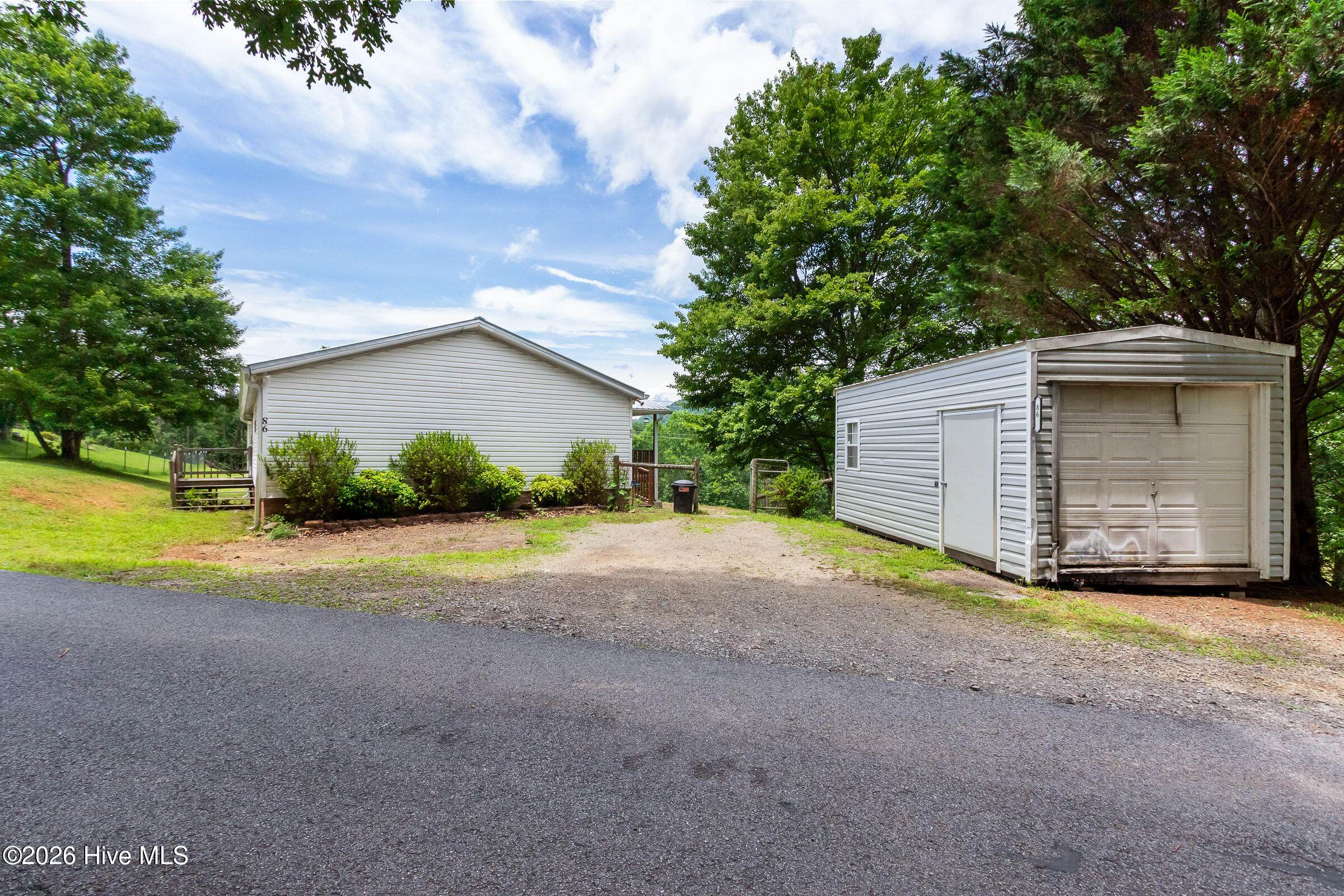 86 Post Oak Ridge Murphy, NC 28906 - Photo 4 of 63