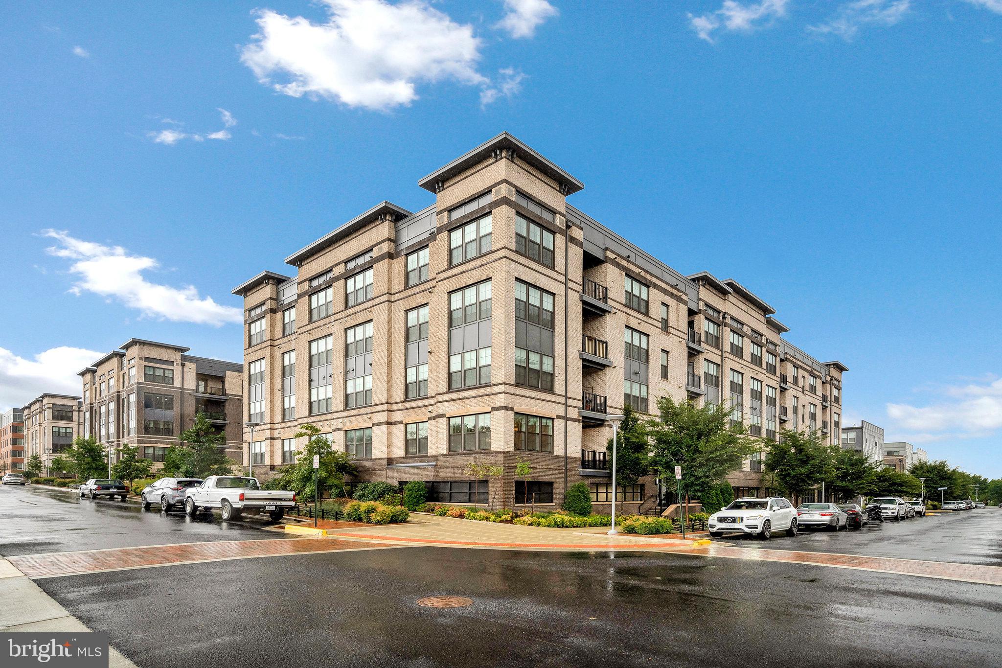 2319 Field Point Road, Unit 104 Herndon, VA 20171 - Photo 33 of 33 Gallery Image 33