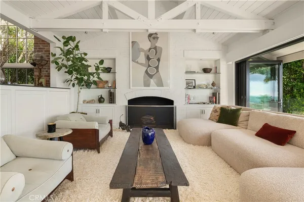 $50,000 | 998 Emerald Bay, Laguna Beach, CA 92651