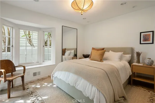 $50,000 | 998 Emerald Bay, Laguna Beach, CA 92651