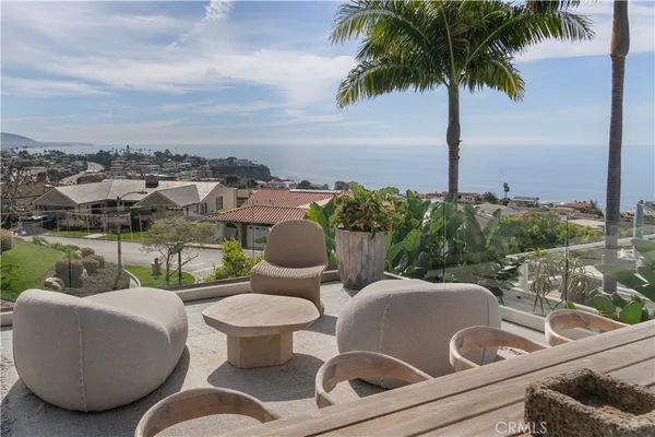 $50,000 | 998 Emerald Bay, Laguna Beach, CA 92651