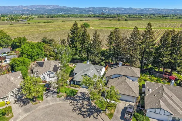 $749,000 | 22 St Mathew Court, Sonoma, CA 95476