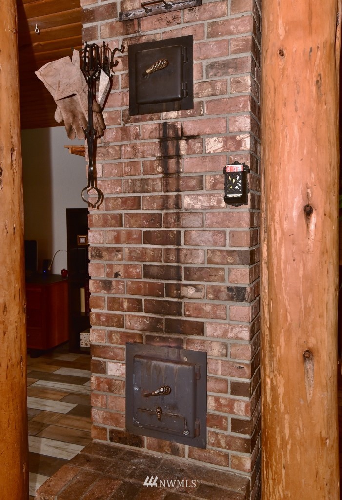 13150 Northeast North Shore Road Belfair, WA 98528 - Photo 5 of 25 Gallery Image 5