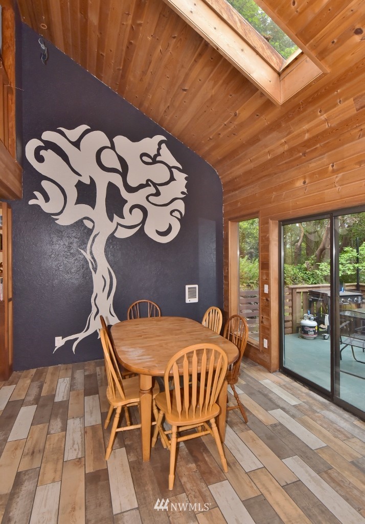 13150 Northeast North Shore Road Belfair, WA 98528 - Photo 7 of 25 Gallery Image 7