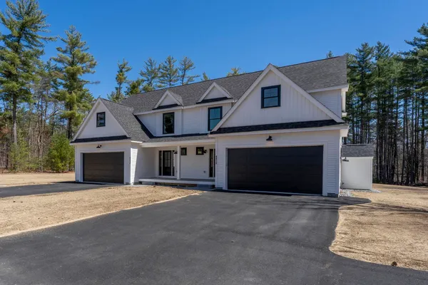 $674,900 | 447 Silver Lake Road, Unit B, Hollis, NH 03049