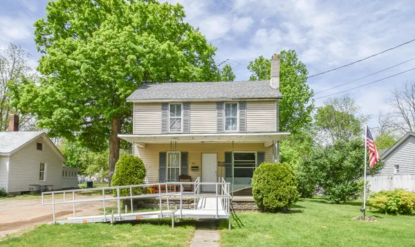 $129,900 | 169 East Washington Street, Coldwater, MI 49036