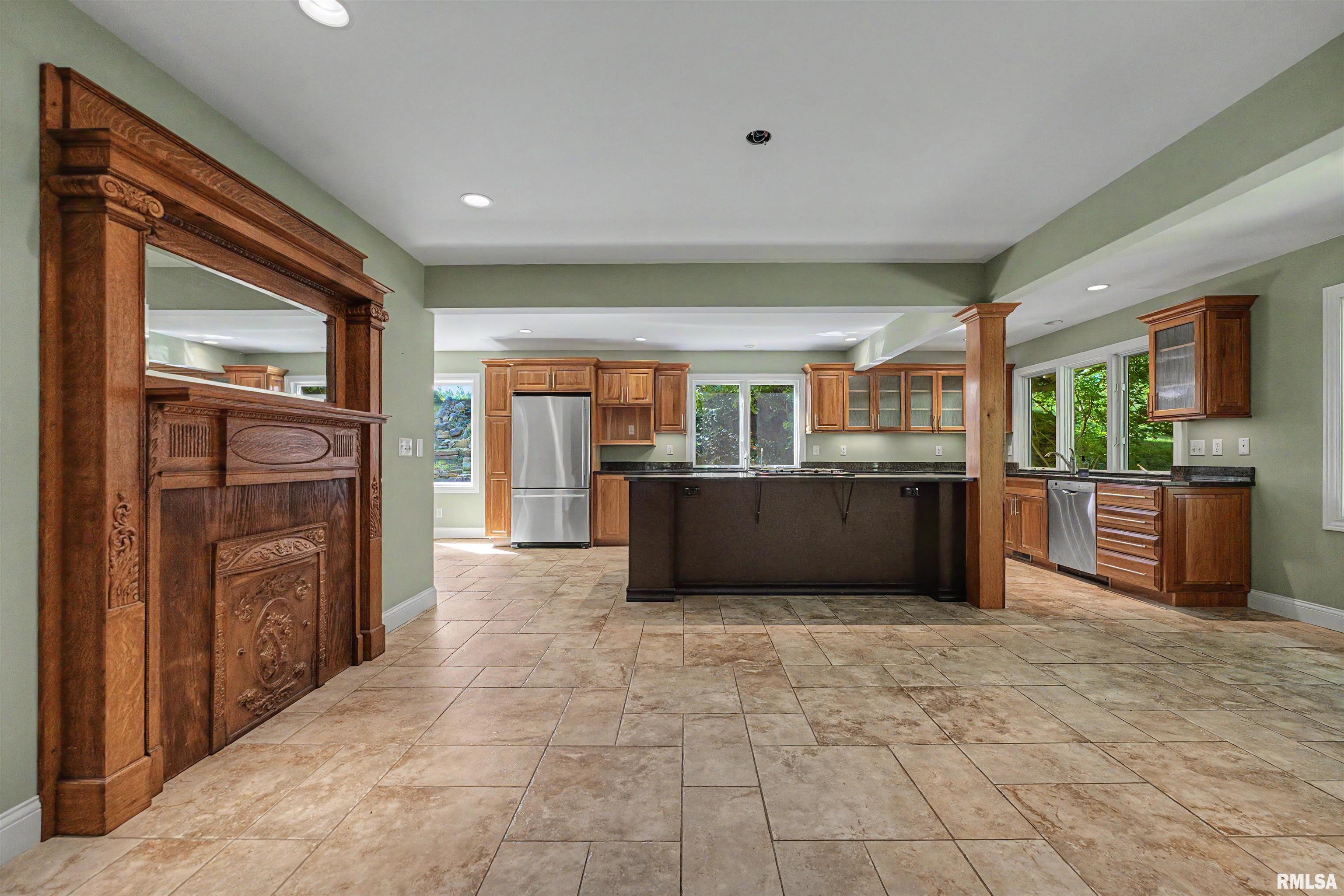5388 Smith Road Pleasant Plains, IL 62677 - Photo 37 of 69 Gallery Image 37