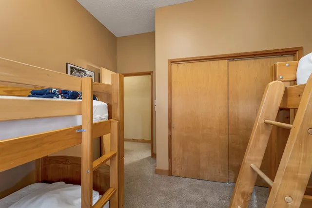 $799,000 | 72 Cranmore Wds Lane, Unit 4, Conway, NH 03860