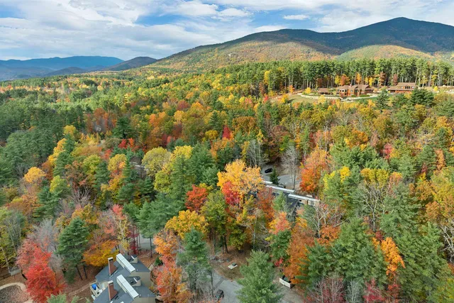 $799,000 | 72 Cranmore Wds Lane, Unit 4, Conway, NH 03860