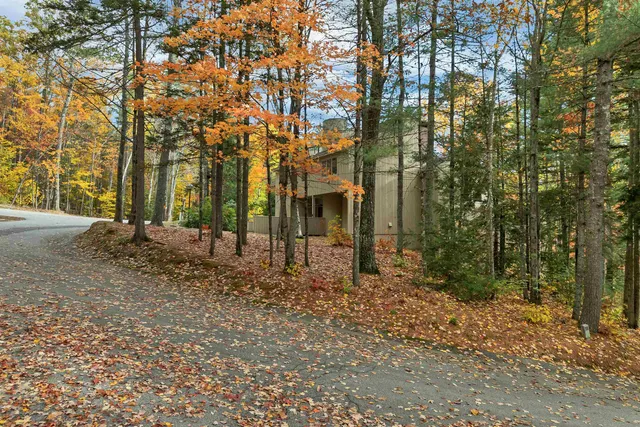 $799,000 | 72 Cranmore Wds Lane, Unit 4, Conway, NH 03860