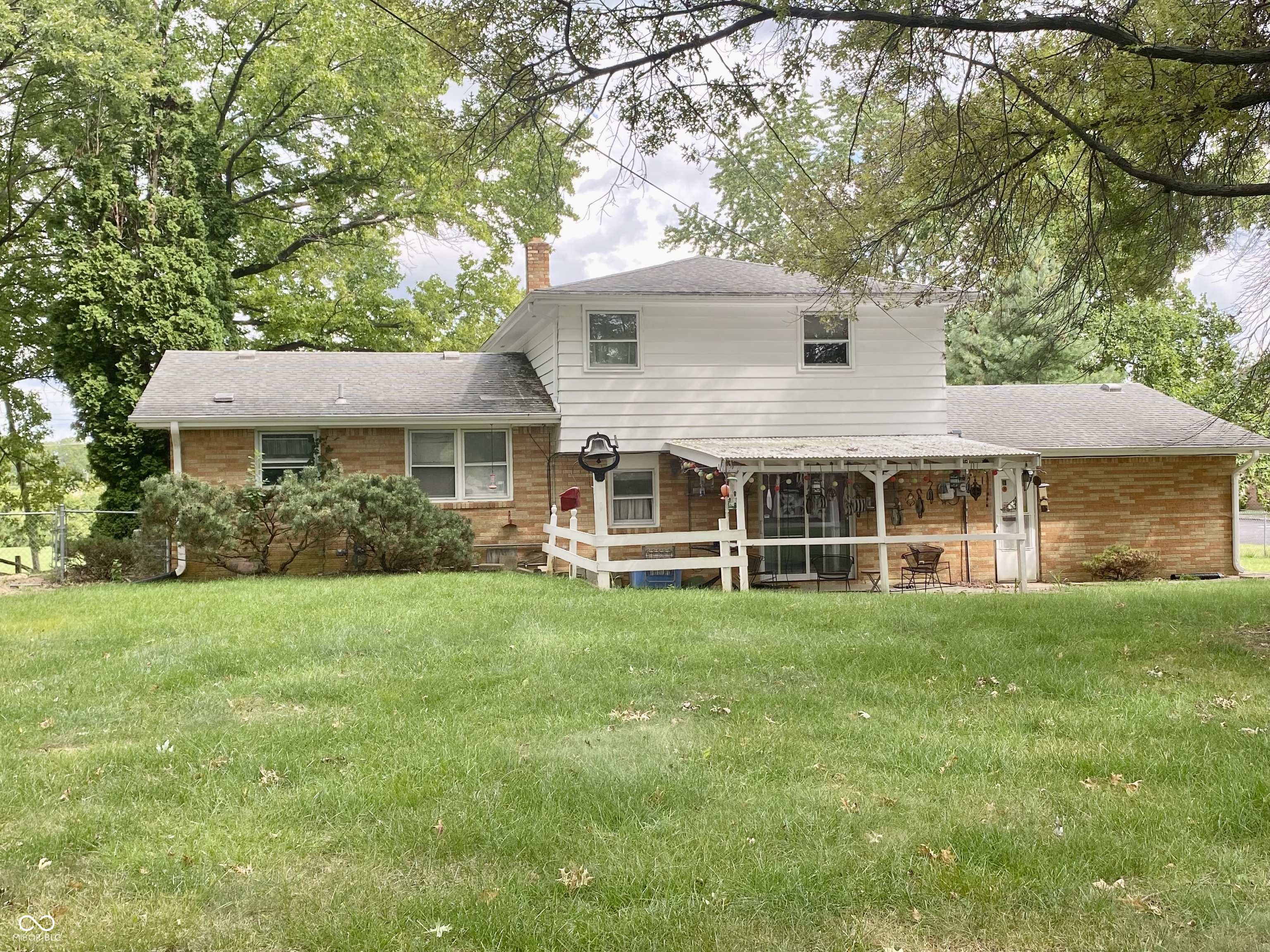 815 East Post Road Anderson, IN 46012 - Photo 3 of 8