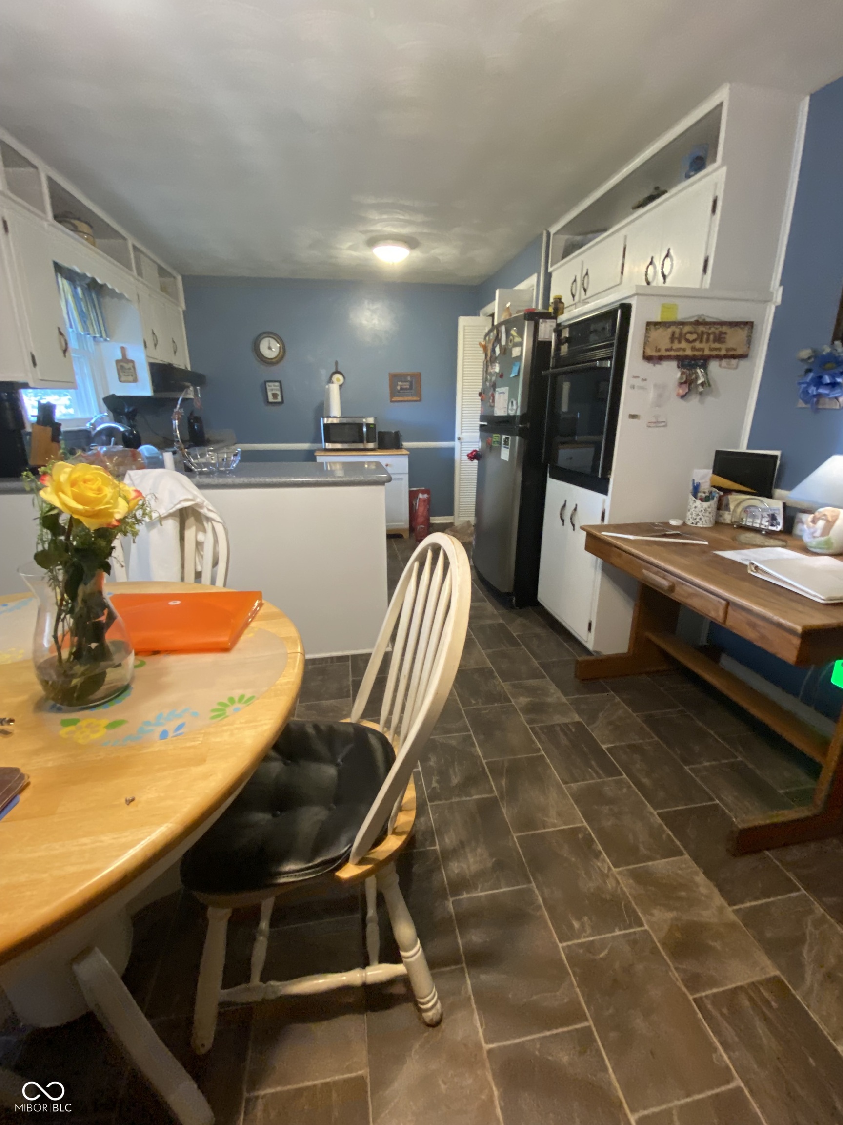 815 East Post Road Anderson, IN 46012 - Photo 6 of 8