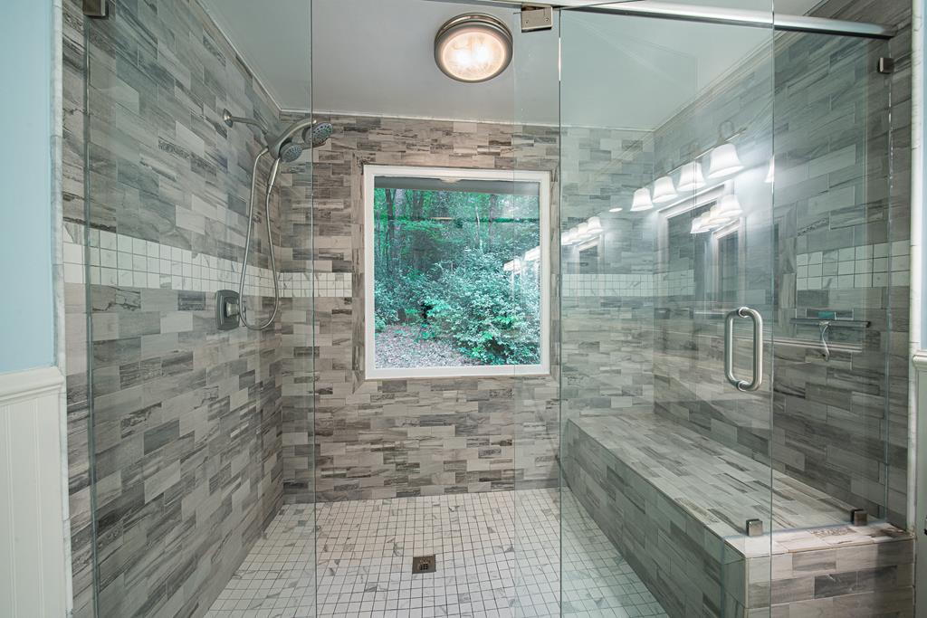 111 Stoneridge Road Cataula, GA 31804 - Photo 31 of 45 a bathroom with a shower