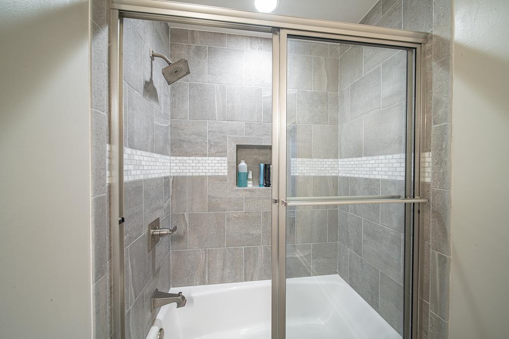 111 Stoneridge Road Cataula, GA 31804 - Photo 37 of 45 a bathroom with a shower and a sink