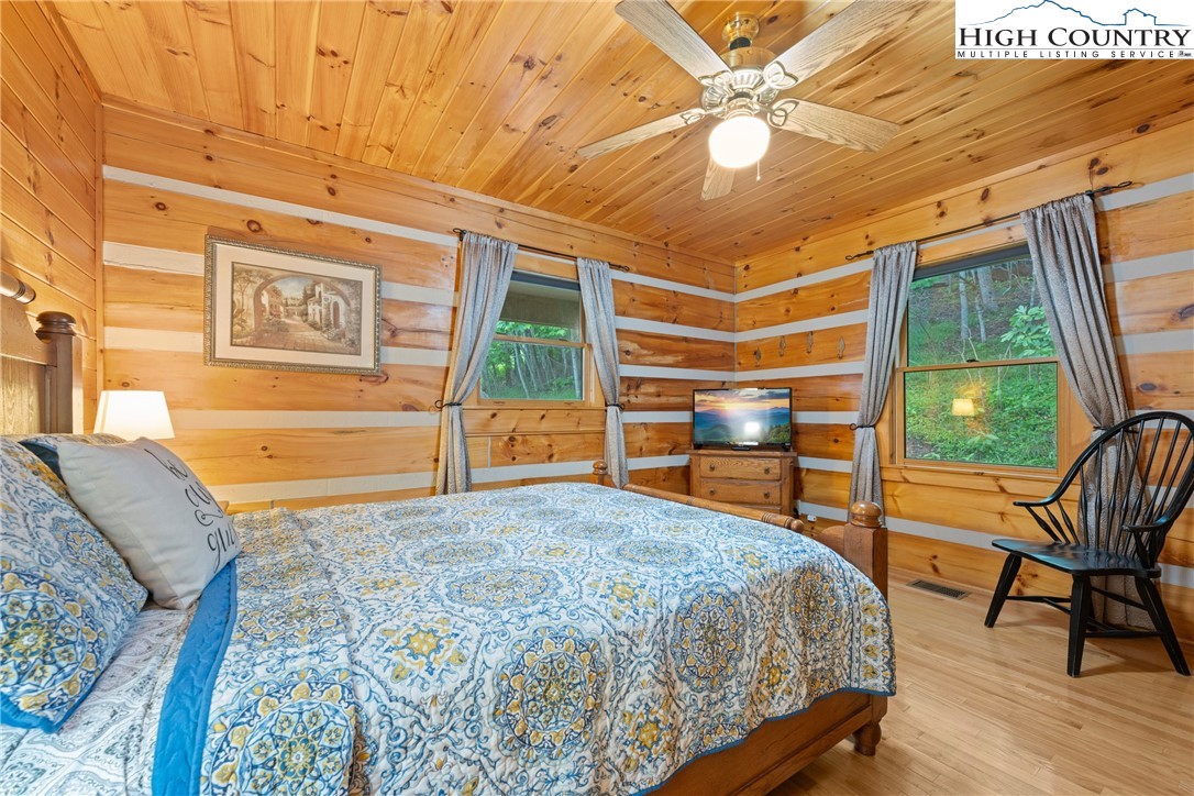 229 Quick Way Boone, NC 28607 - Photo 11 of 34 Gallery Image 11