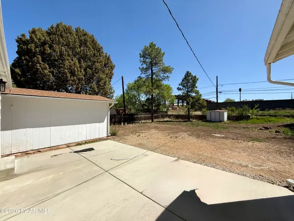 $1,700 | 2859 Meadow Lane, Prescott, AZ 86301