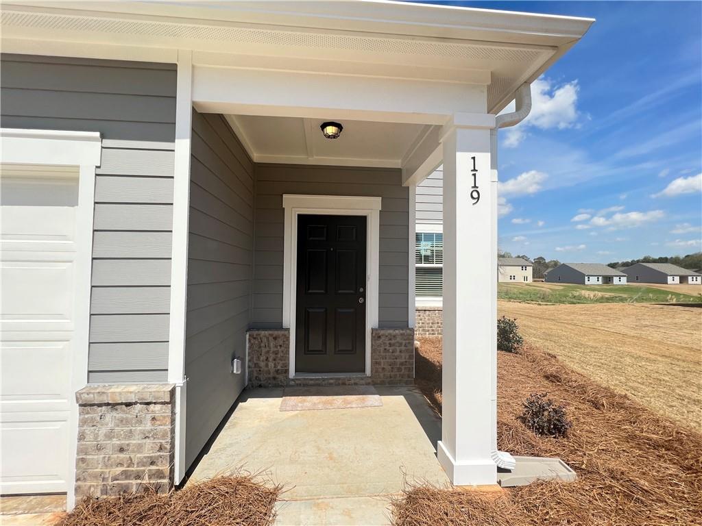 119 Pond Court Hoschton, GA 30548 - Photo 3 of 29