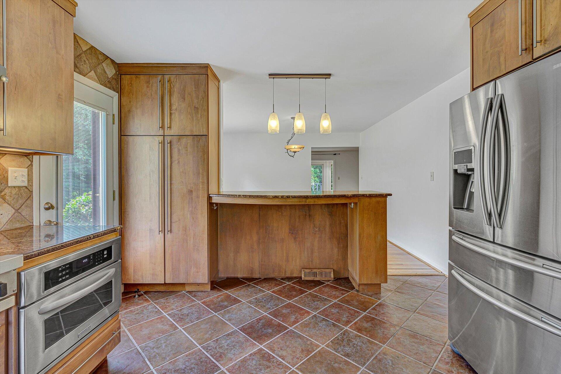 3702 Forest Road Roanoke, VA 24015 - Photo 9 of 55 09-080920210078