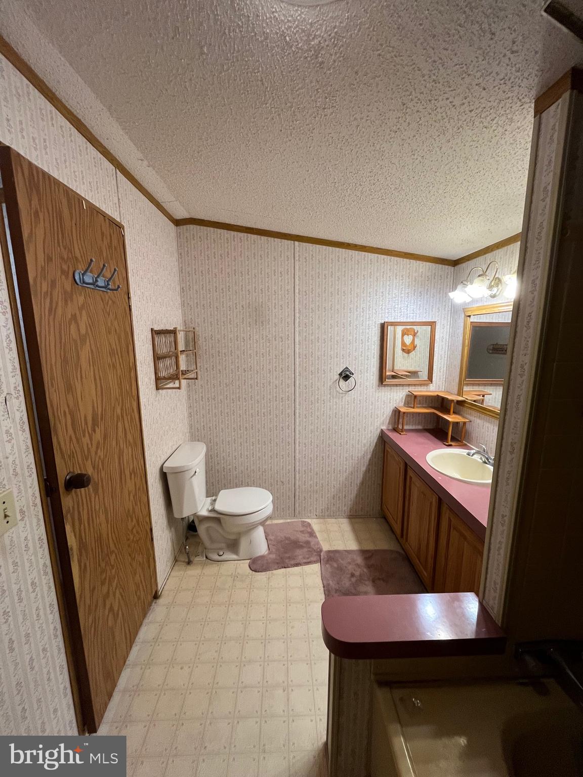 307 Spruce Street Bainbridge, PA 17502 - Photo 7 of 16