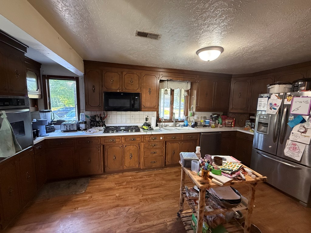 232 Gaede Road Forestville, WI 54213 - Photo 3 of 13