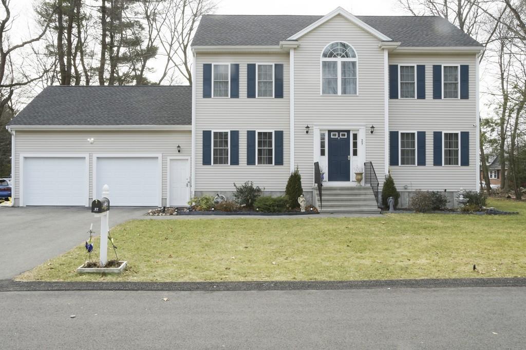 27 Richard Road Randolph, MA 02368 - Photo 1 of 30