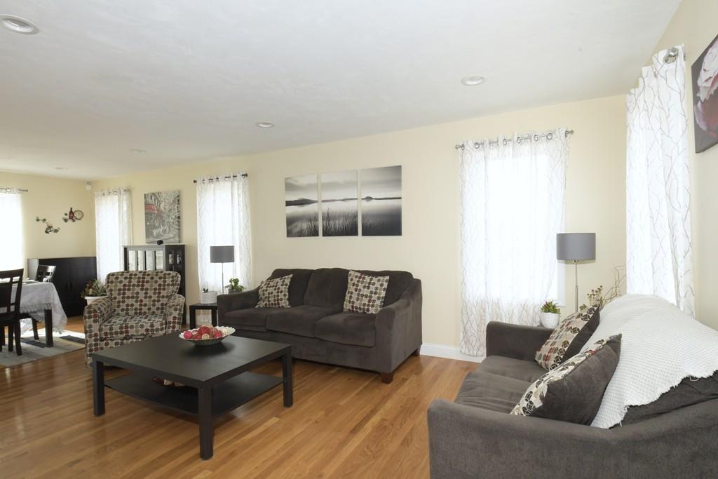 27 Richard Road Randolph, MA 02368 - Photo 12 of 30