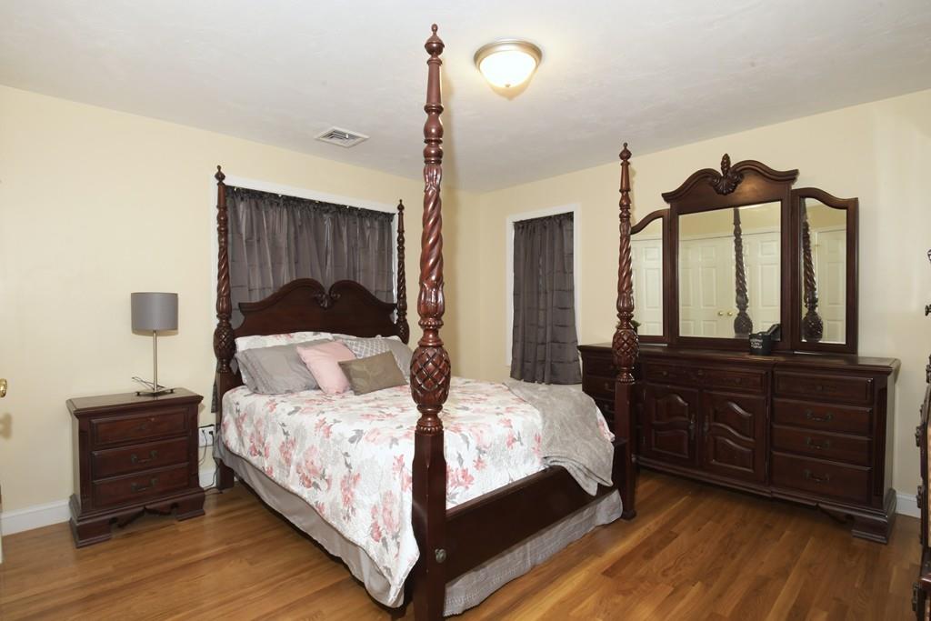 27 Richard Road Randolph, MA 02368 - Photo 20 of 30