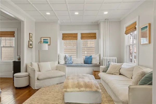 $3,850 | 35 Hall Avenue, Newport, RI 02840