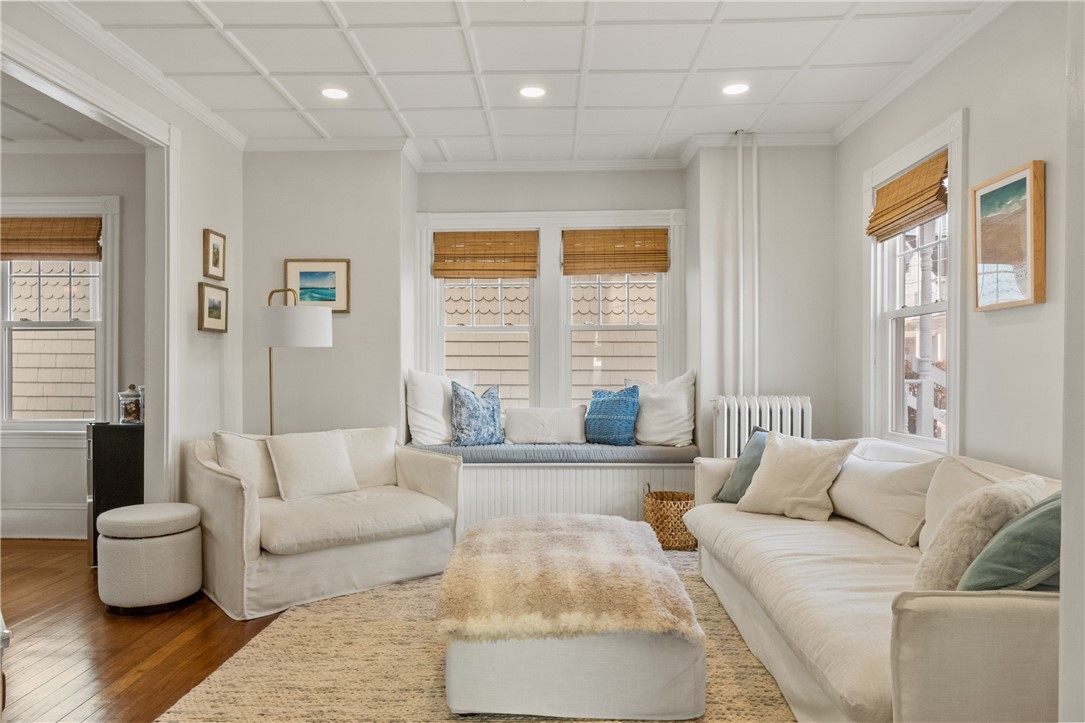 35 Hall Avenue Newport, RI 02840 - Photo 13 of 36