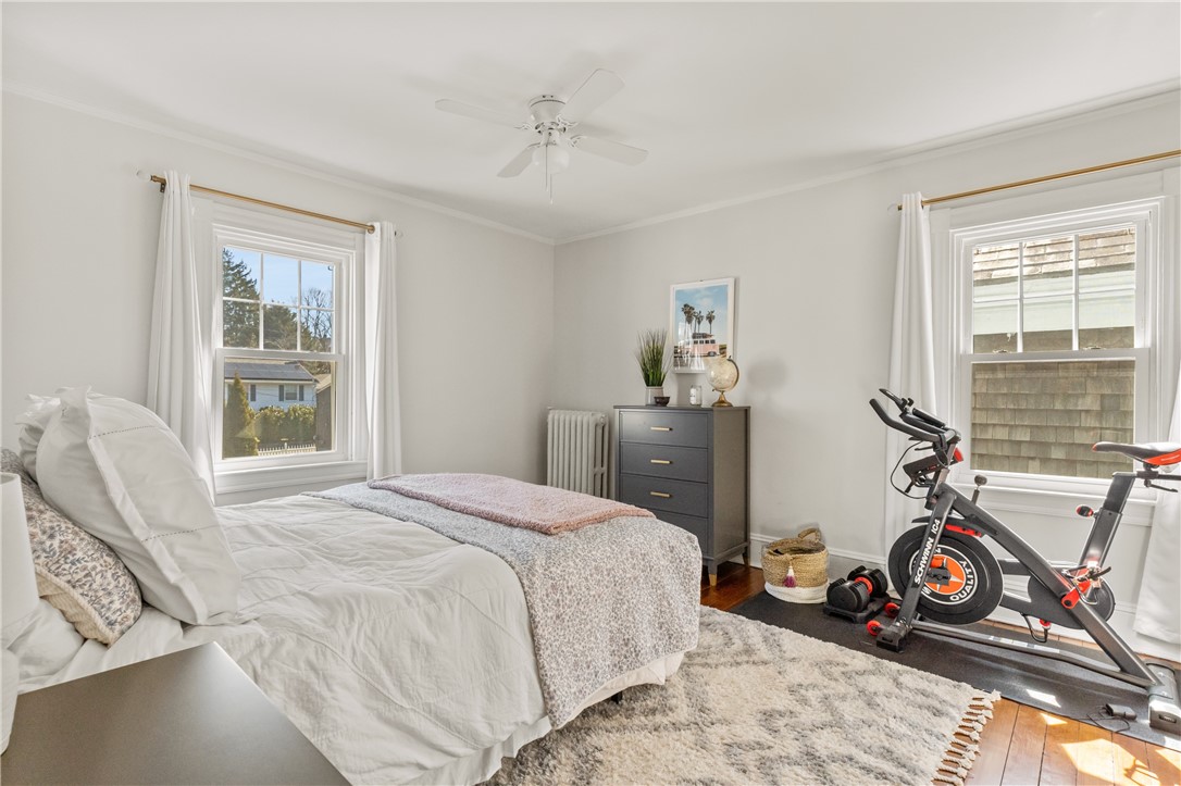 35 Hall Avenue Newport, RI 02840 - Photo 25 of 36