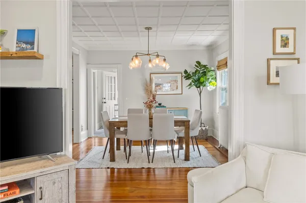 $3,850 | 35 Hall Avenue, Newport, RI 02840