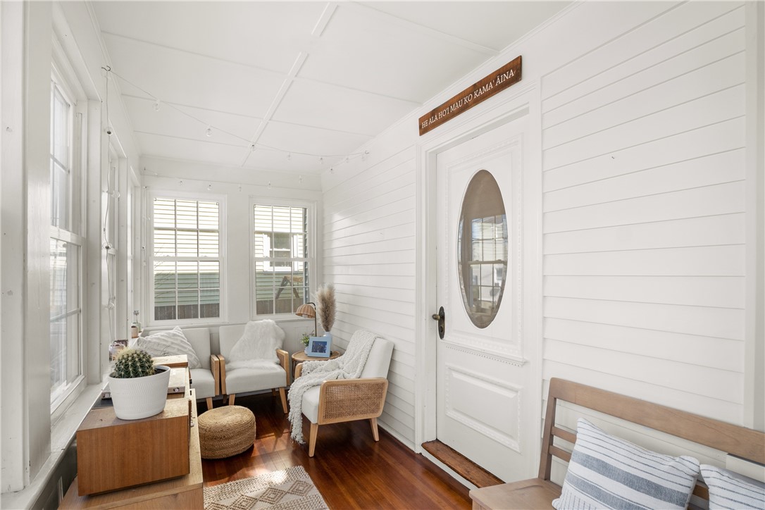 35 Hall Avenue Newport, RI 02840 - Photo 8 of 36