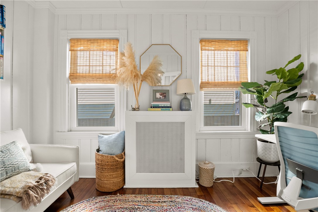 35 Hall Avenue Newport, RI 02840 - Photo 10 of 36