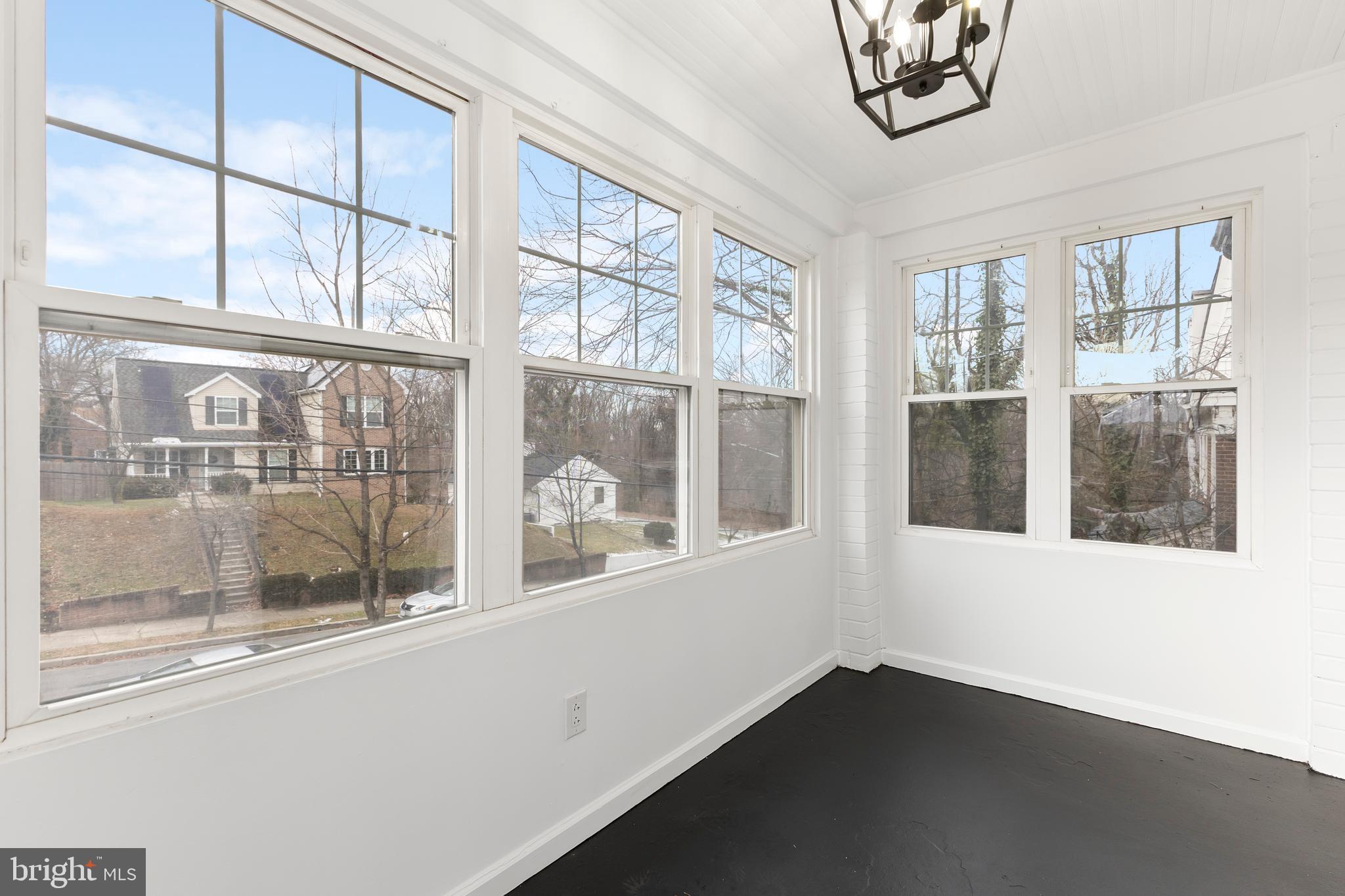2016 32nd Street Southeast Washington, DC 20020 - Photo 3 of 25 Sunroom