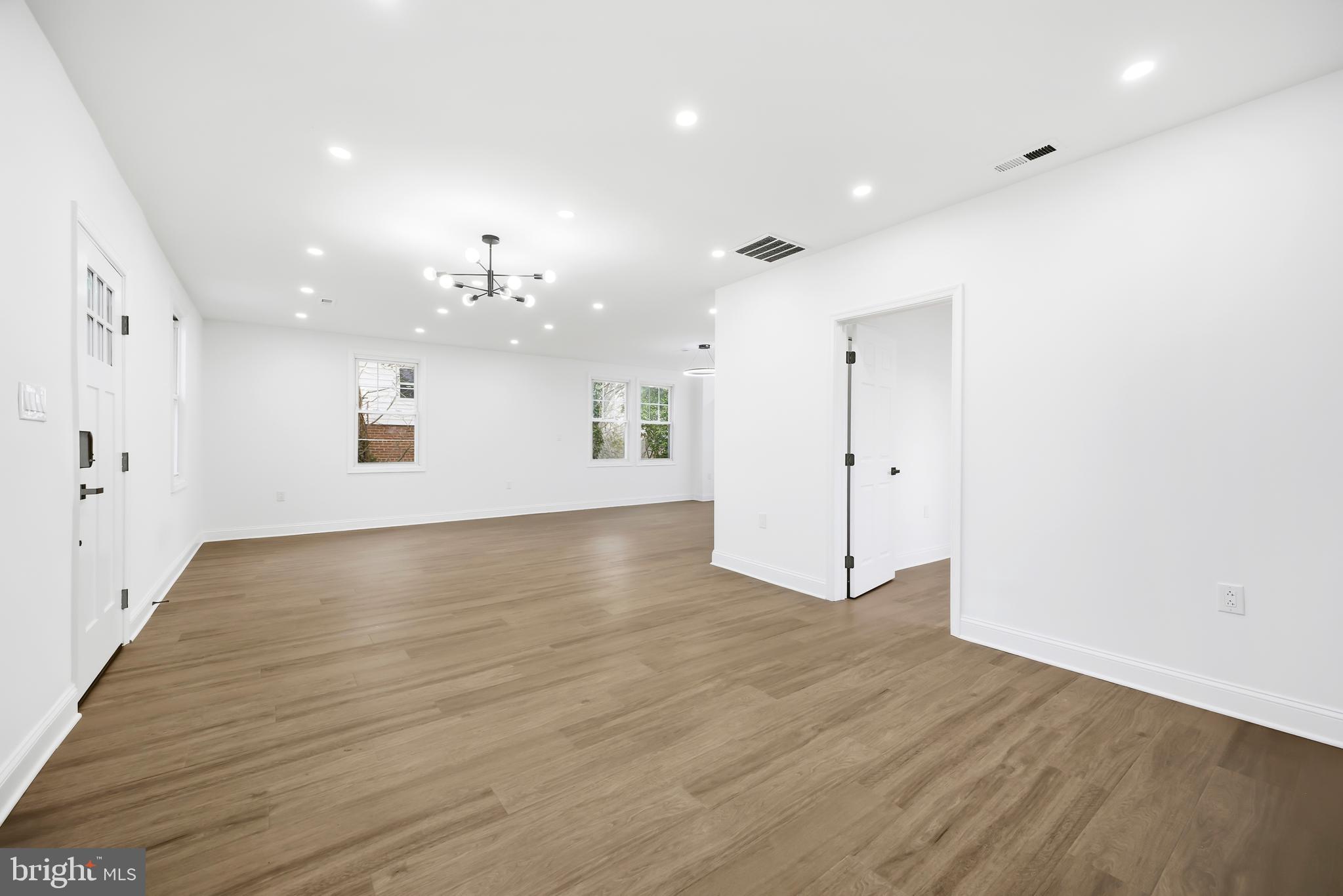 2016 32nd Street Southeast Washington, DC 20020 - Photo 5 of 25 Living Room