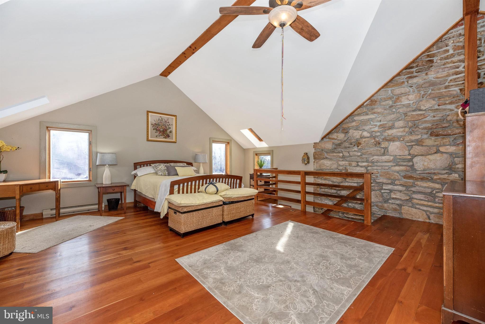 6112 Ford Road Frederick, MD 21702 - Photo 21 of 56 Beautiful high ceilings and lots of light!