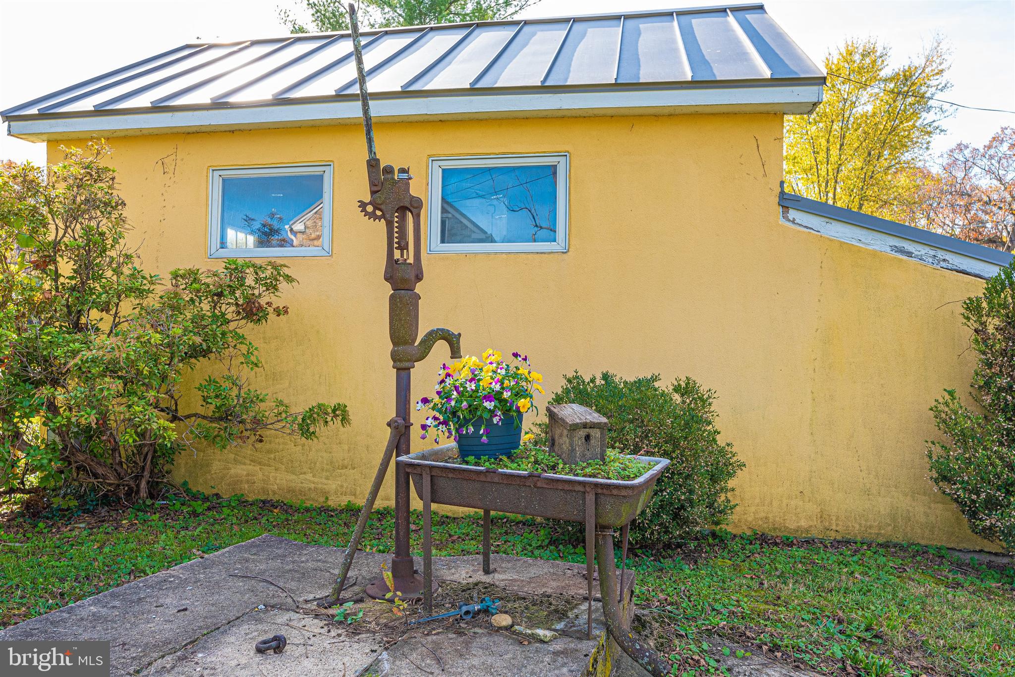 6112 Ford Road Frederick, MD 21702 - Photo 48 of 56 So quaint.