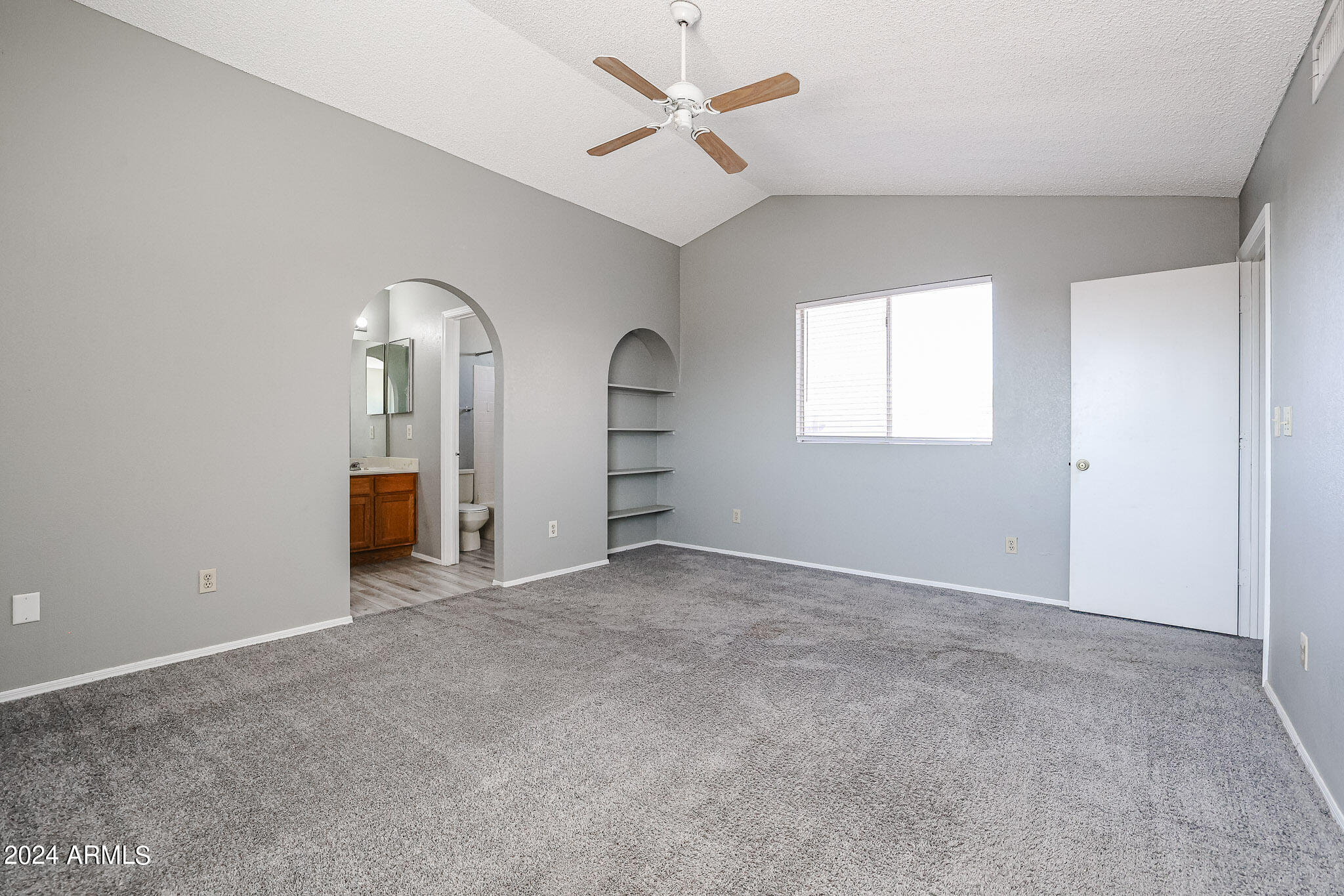 9208 West Gary Road Peoria, AZ 85345 - Photo 15 of 33 Master Bedroom