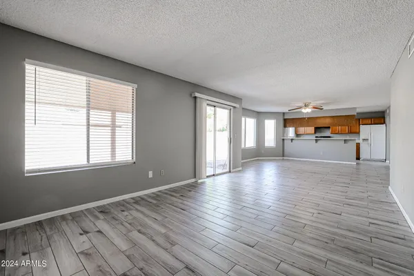 $1,900 | 9208 West Gary Road, Peoria, AZ 85345