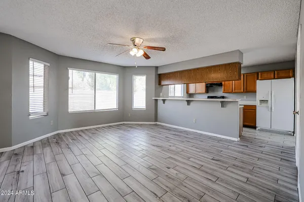 $1,900 | 9208 West Gary Road, Peoria, AZ 85345