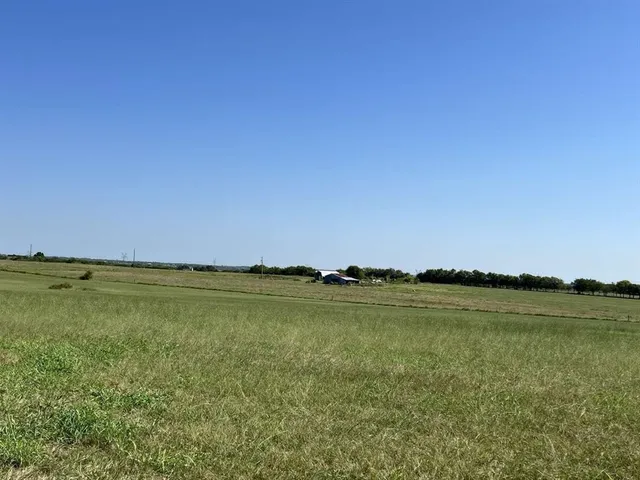 $876,000 | 10455 Farm To Market 455, Sanger, TX 76266