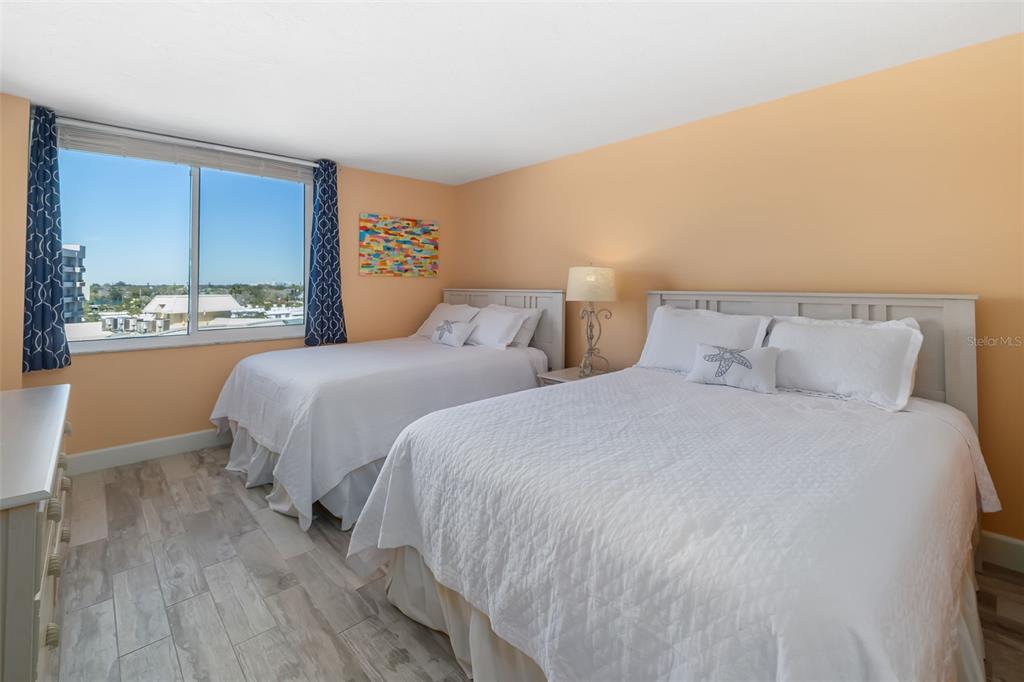 5920 Midnight Pass Road, Unit 704 Sarasota, FL 34242 - Photo 23 of 46