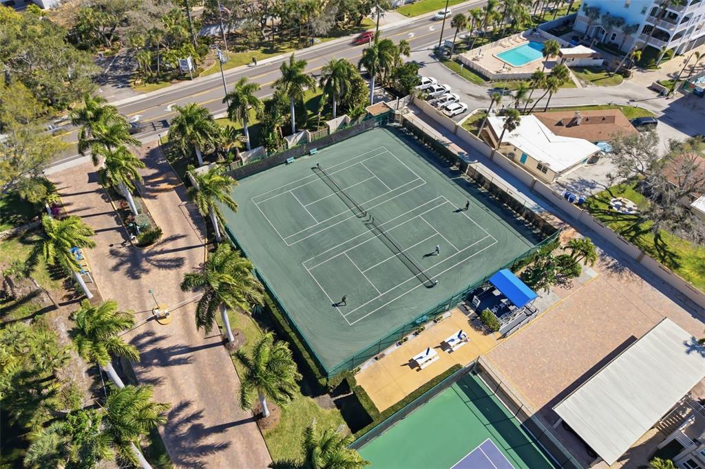 5920 Midnight Pass Road, Unit 704 Sarasota, FL 34242 - Photo 33 of 46